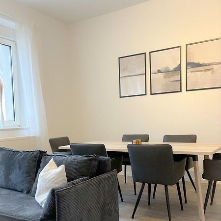 Helles City Apartment Fuer Familien & Gruppen Новый-Ульм Экстерьер фото